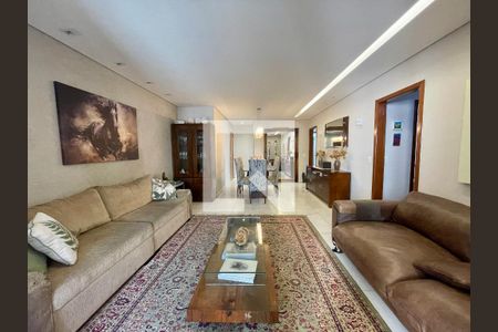 Apartamento à venda com 4 quartos, 156m² em Santo Agostinho, Belo Horizonte