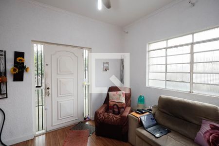 Sala  de casa à venda com 4 quartos, 110m² em Parque Palmas do Tremembe, São Paulo
