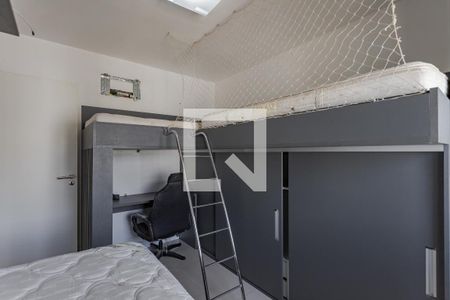 Quarto 1 de apartamento para alugar com 3 quartos, 80m² em Jardim Carvalho, Porto Alegre