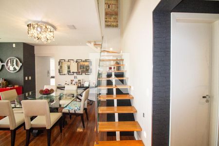 Escada de apartamento à venda com 3 quartos, 210m² em Cidade Monções, São Paulo