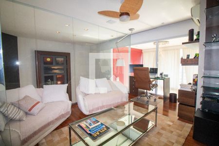 Sala de TV / Escritório de apartamento à venda com 3 quartos, 210m² em Cidade Monções, São Paulo