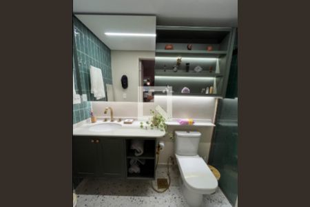 Banheiro  de apartamento para alugar com 2 quartos, 60m² em Vila Mariana, São Paulo