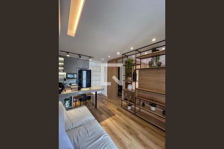 Sala de kitnet/studio para alugar com 1 quarto, 33m² em Vila Nair, São Paulo