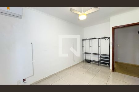 Quarto 2 de casa para alugar com 2 quartos, 162m² em Vila Cruzeiro, São Paulo