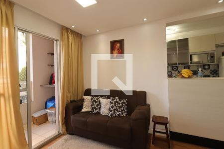 Sala de apartamento para alugar com 2 quartos, 50m² em Utinga, Santo André