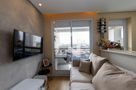 Sala_Cozinha de apartamento à venda com 2 quartos, 56m² em Vila Militar, Barueri