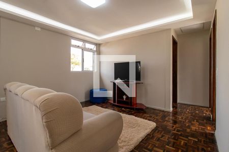 Sala de apartamento para alugar com 2 quartos, 58m² em Uberaba, Curitiba
