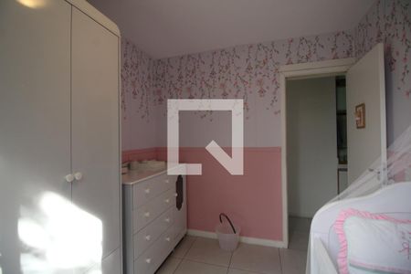 Quarto 1 de apartamento para alugar com 2 quartos, 52m² em Taquara, Rio de Janeiro