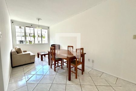 Sala de apartamento para alugar com 2 quartos, 70m² em Centro, Florianópolis