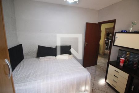 Quarto  de casa à venda com 3 quartos, 190m² em Conjunto Ademar Maldonado, Belo Horizonte