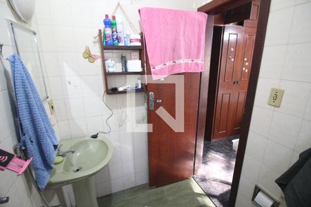 Suite Quarto 1 de casa à venda com 3 quartos, 190m² em Conjunto Ademar Maldonado, Belo Horizonte