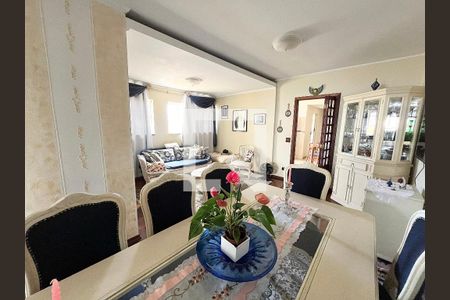 Sala de casa à venda com 3 quartos, 239m² em Parque Peruche, São Paulo