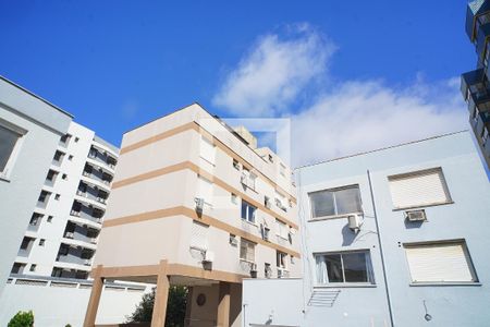 Quarto 2_Vista  de apartamento para alugar com 2 quartos, 75m² em Passo D’areia, Porto Alegre