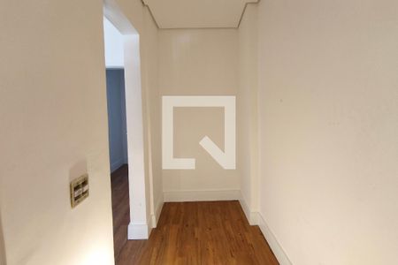 Closet Suíte de apartamento à venda com 2 quartos, 100m² em Parque Nova Campinas, Campinas