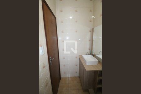 Banheiro de casa para alugar com 3 quartos, 100m² em Bosque dos Eucaliptos, São José dos Campos