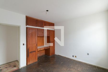 Casa à venda com 3 quartos, 360m² em Planalto, Belo Horizonte