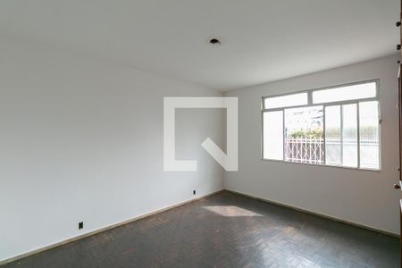 Casa à venda com 3 quartos, 360m² em Planalto, Belo Horizonte