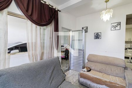 Sala de casa para alugar com 2 quartos, 80m² em Cidade Antônio Estêvão de Carvalho, São Paulo