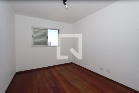 Suíte de apartamento à venda com 3 quartos, 82m² em Vila Ivone, São Paulo