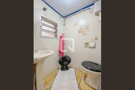 Banheiro da Suíte de casa à venda com 3 quartos, 146m² em Veloso, Osasco