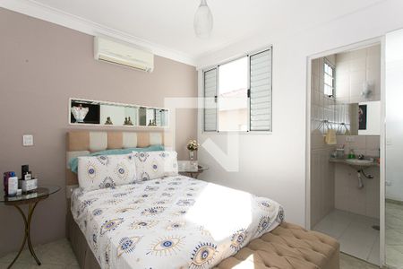 Suíte de casa de condomínio à venda com 3 quartos, 135m² em Vila Aricanduva, São Paulo