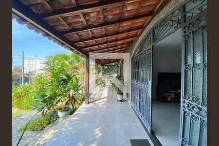 Casa à venda com 5 quartos, 1240m² em Água Santa, Rio de Janeiro