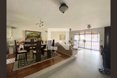 Casa à venda com 5 quartos, 1240m² em Água Santa, Rio de Janeiro