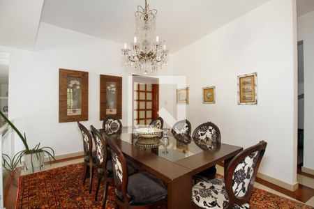 Sala de Jantar de casa à venda com 4 quartos, 300m² em Vila Madalena, São Paulo