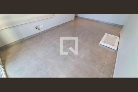 Apartamento à venda com 2 quartos, 55m² em Jardim Roberto, Osasco