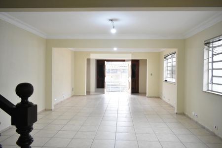 Sala de casa à venda com 2 quartos, 250m² em Planalto Paulista, São Paulo