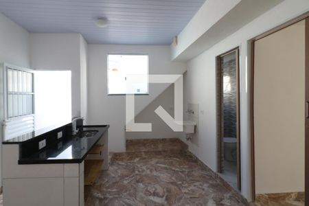Cozinha e Área de Serviço de casa para alugar com 1 quarto, 35m² em Cerâmica, São Caetano do Sul