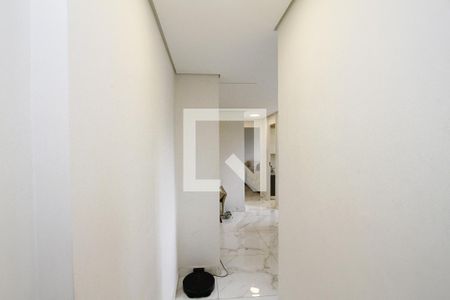 Corredor de apartamento à venda com 2 quartos, 47m² em Buritis, Belo Horizonte