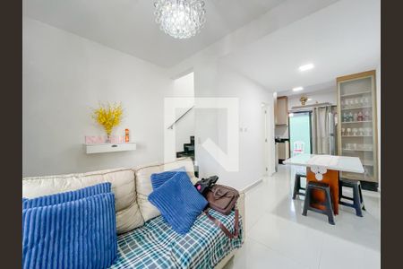 Sala de casa à venda com 2 quartos, 64m² em Bela Vista, Osasco