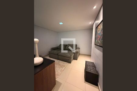 Sala de casa para alugar com 4 quartos, 300m² em Rio Bonito, São Paulo