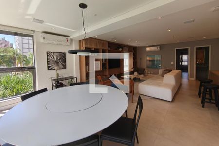 Sala de Jantar de apartamento para alugar com 2 quartos, 127m² em Centro, Campinas