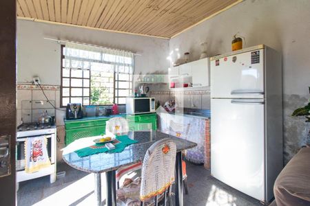 Sala/Cozinha de casa à venda com 1 quarto, 250m² em Tristeza, Porto Alegre