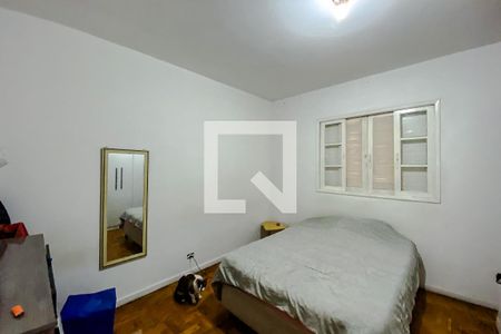 Quarto de casa à venda com 5 quartos, 290m² em Vila Bertioga, São Paulo