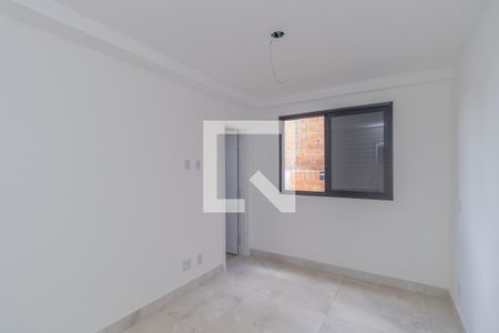 Quarto de apartamento à venda com 3 quartos, 75m² em Ana Lúcia, Belo Horizonte