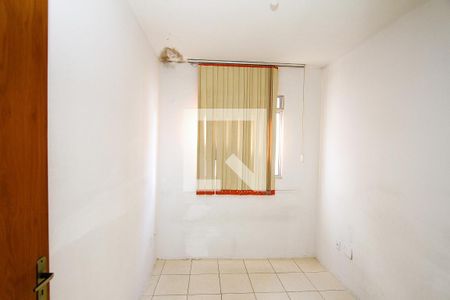 Quarto 1 de apartamento para alugar com 2 quartos, 108m² em Vila Amaral, Belo Horizonte