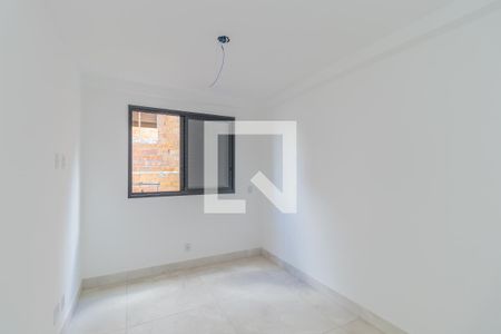 Quarto de apartamento à venda com 4 quartos, 155m² em Ana Lúcia, Belo Horizonte