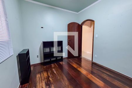 Casa à venda com 4 quartos, 198m² em Vila Camilópolis, Santo André