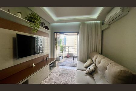 Sala de apartamento à venda com 2 quartos, 72m² em Cambuí, Campinas