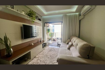 Sala de apartamento à venda com 2 quartos, 72m² em Cambuí, Campinas