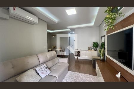 Sala de apartamento à venda com 2 quartos, 72m² em Cambuí, Campinas