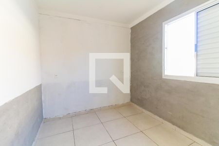 Quarto 2 de apartamento para alugar com 2 quartos, 43m² em Jardim Nélia, Ferraz de Vasconcelos