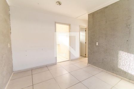 Apartamento para alugar com 2 quartos, 43m² em Jardim Nélia, Ferraz de Vasconcelos