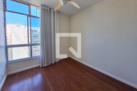 Quarto 1 de apartamento para alugar com 3 quartos, 136m² em Icaraí, Niterói