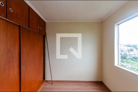 Quarto 1 de apartamento para alugar com 2 quartos, 50m² em Jardim Iris, São Paulo