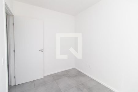 Quarto 2 de apartamento à venda com 2 quartos, 45m² em Cavalhada, Porto Alegre
