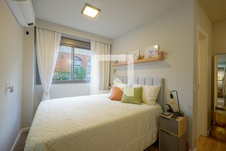 Suíte de apartamento à venda com 2 quartos, 69m² em Vila Mariana, São Paulo